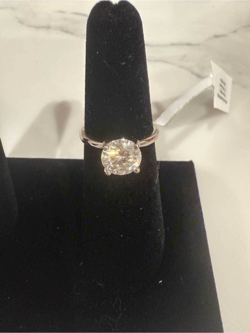 New Moissanite Classic Solitaire Round Ring Size 6